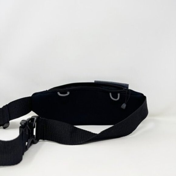 CHUMS Neo Pocket Waist Pack Black Mesh Compact Mini - Picture 4 of 8